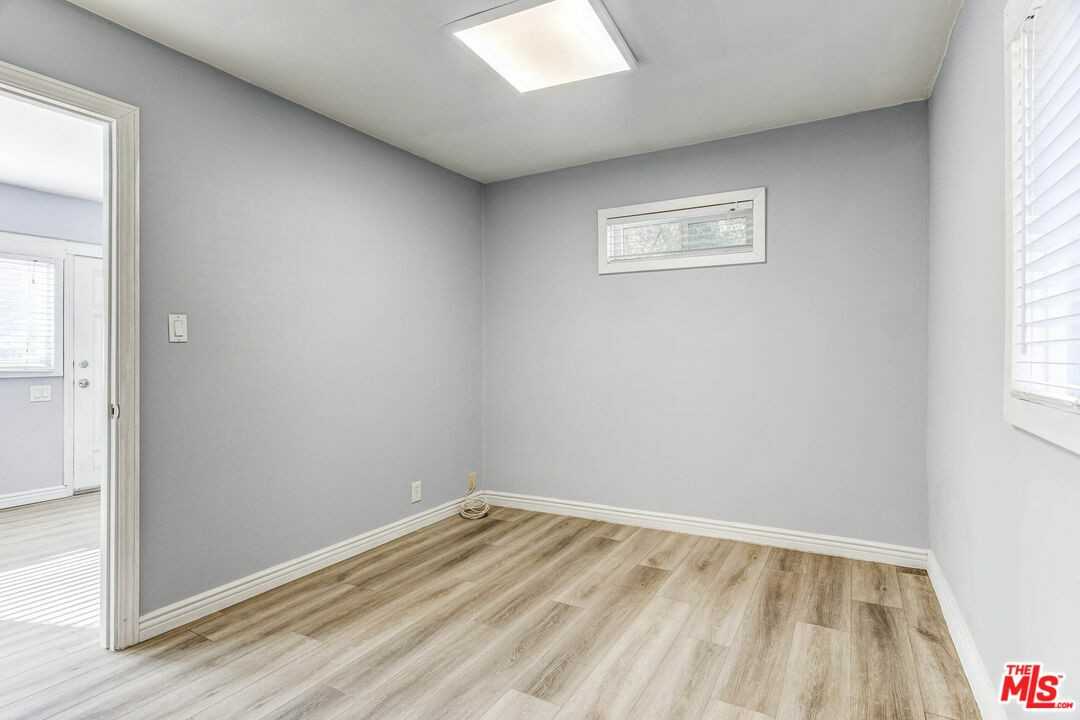 2612 Pickens Ave - Photo 2 of 6