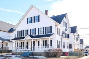 featured image of 3 Charles St #3R