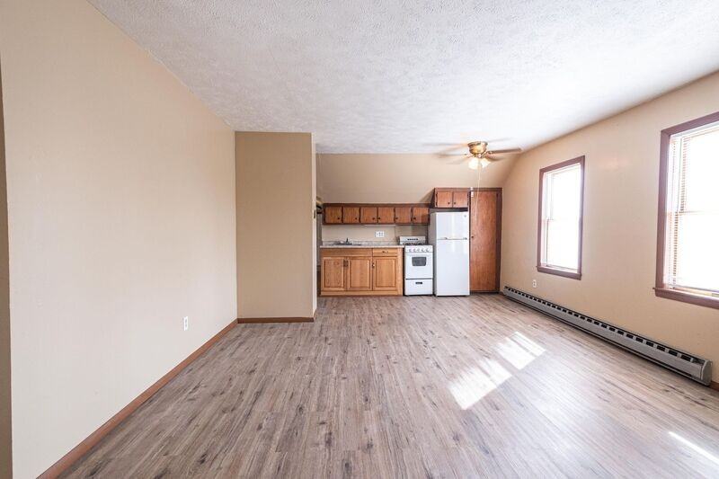 3 Charles St #3R - Photo 2 of 13