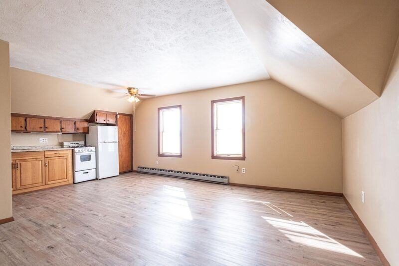 3 Charles St #3R - Photo 3 of 13