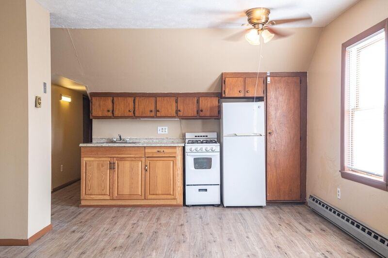 3 Charles St #3R - Photo 4 of 13