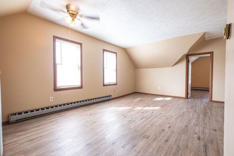 3 Charles St #3R - Photo 6 of 13
