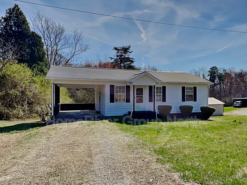 210 Deaton Loop - Photo 2 of 20