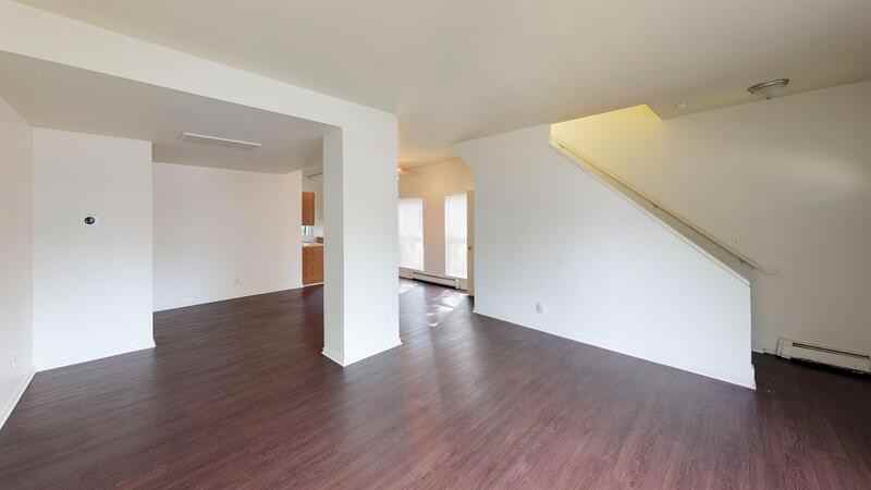 126 Hill St - Photo 5 of 30