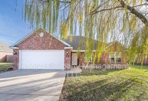 featured image of 561 Red Bud St