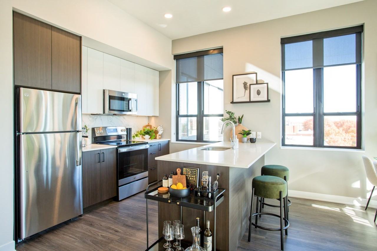 Roxford at The Crosswalks - Photo 2 of 50