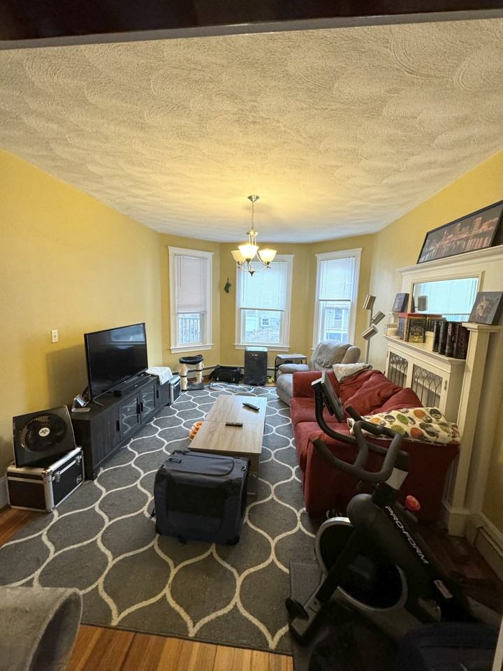 101 Browne St #2 - Photo 2 of 14