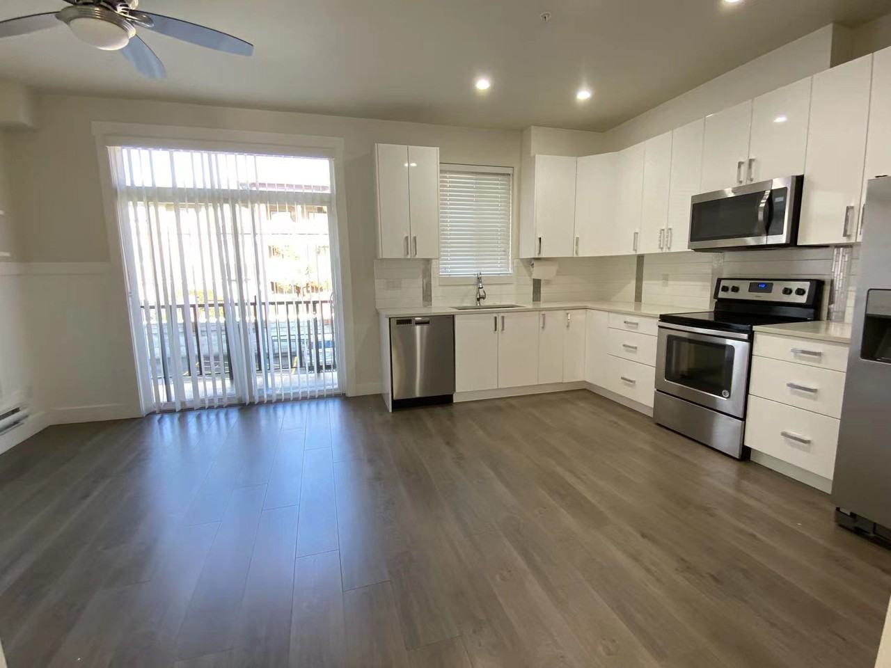 19753 55A Avenue #10 - Photo 3 of 13