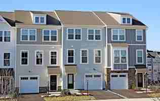 featured image of 5965 Mccomb St