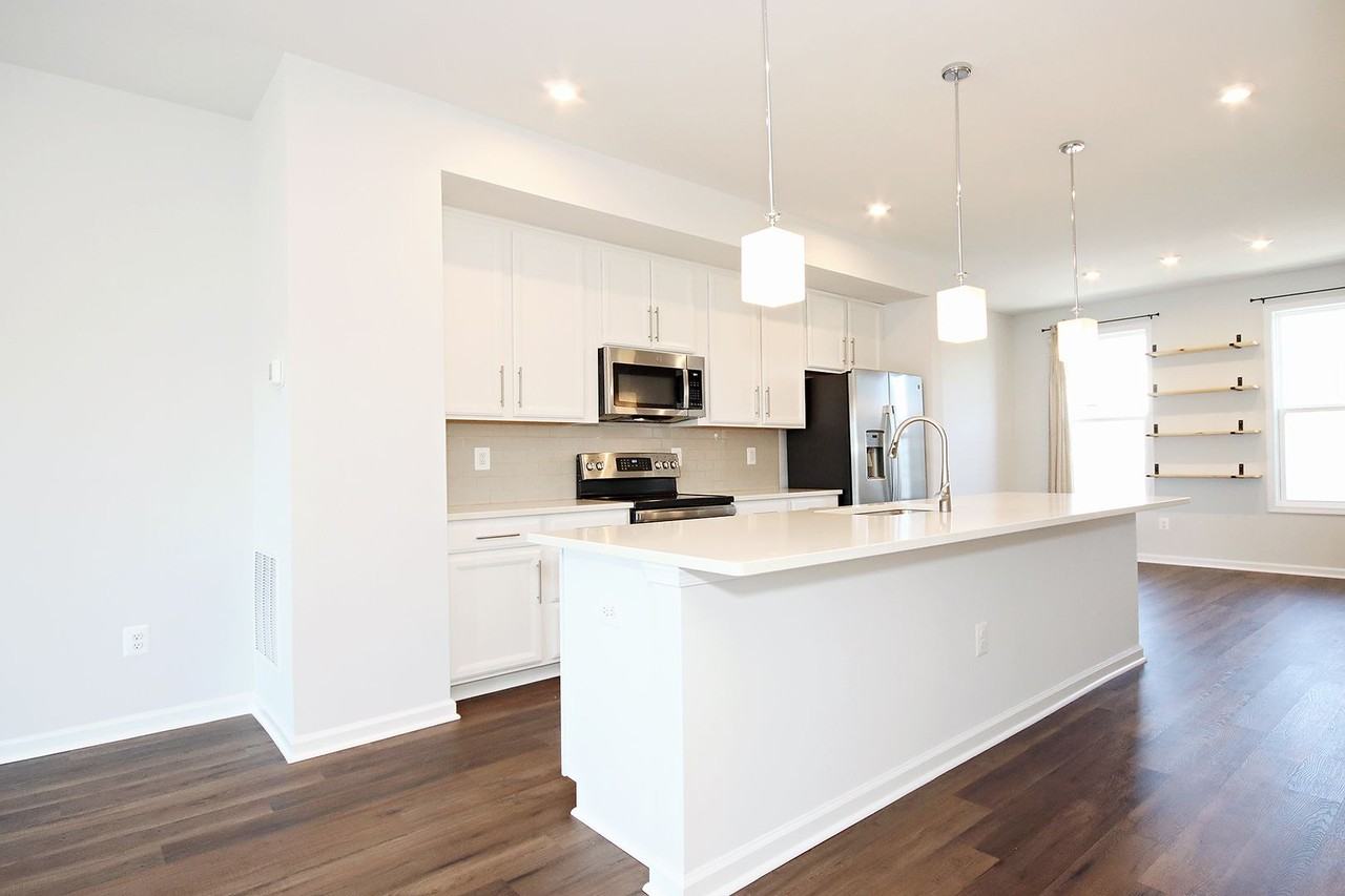 5965 Mccomb St - Photo 4 of 19