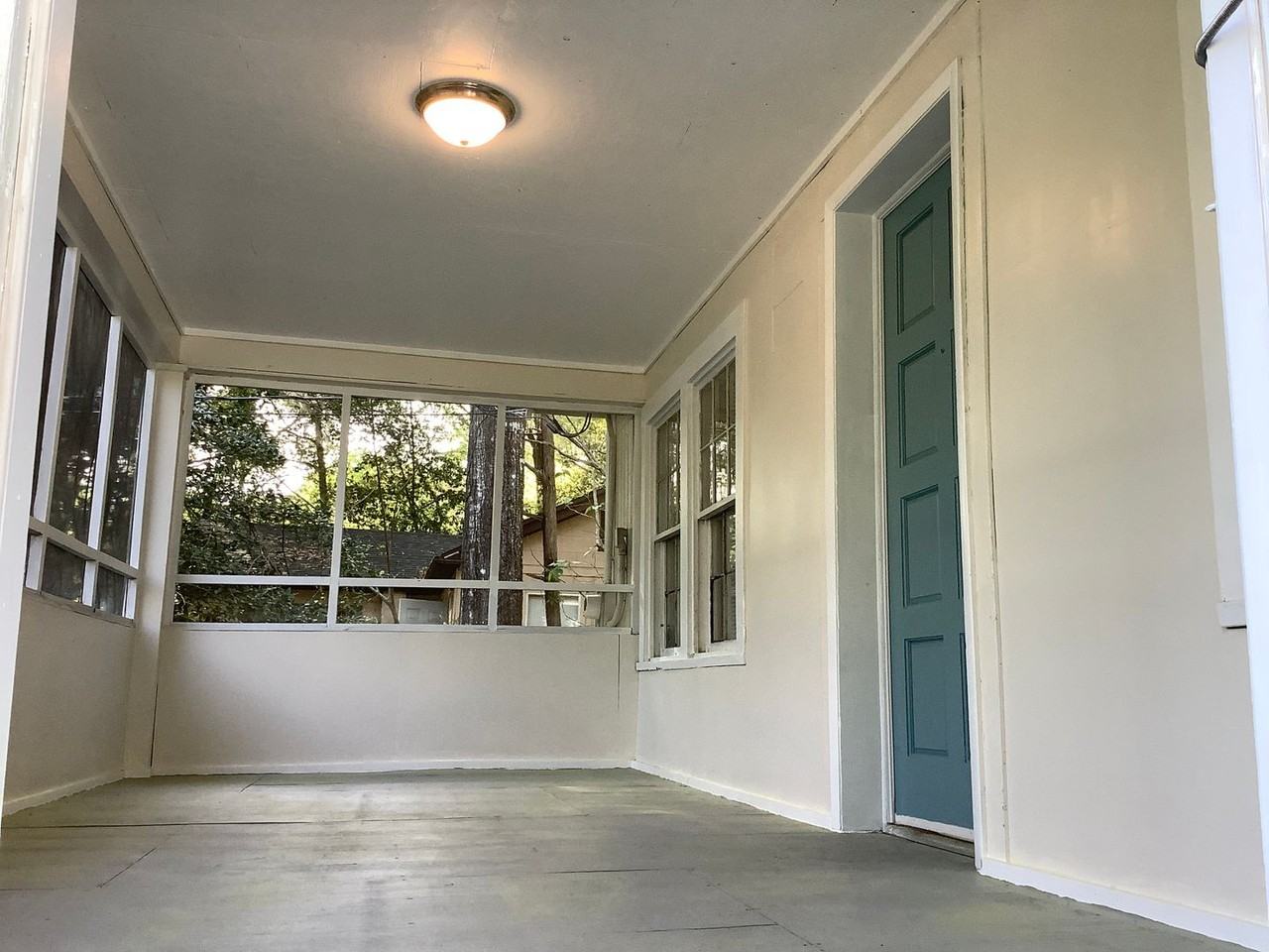 1948 Nw 31st Ave - Photo 2 of 19