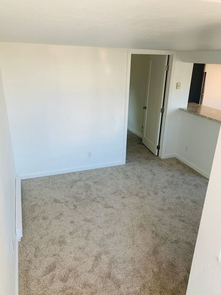 Ernest Ave. - Photo 3 of 11