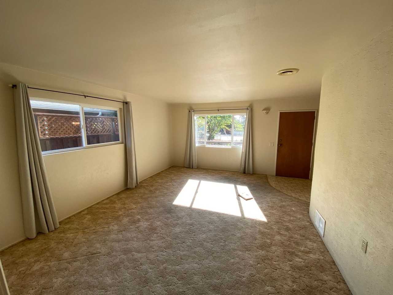 121 Coulson Ave - Photo 7 of 21