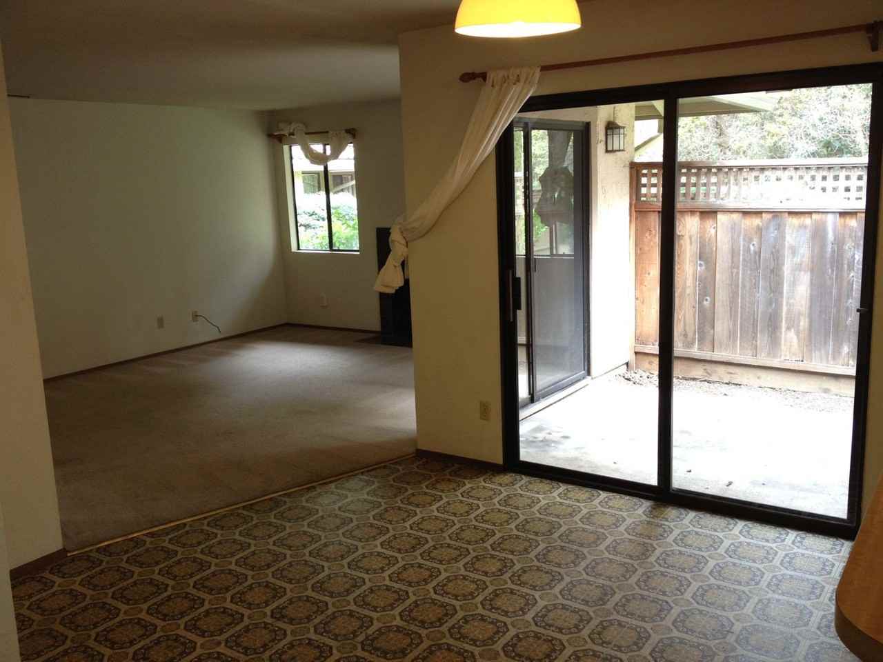 145 Torrey Pine Ter - Photo 2 of 12