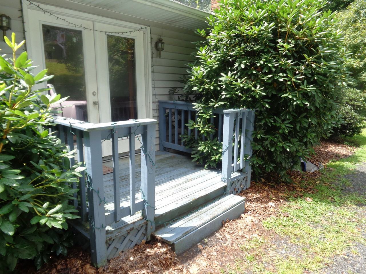 196 Clyde Williams Dr