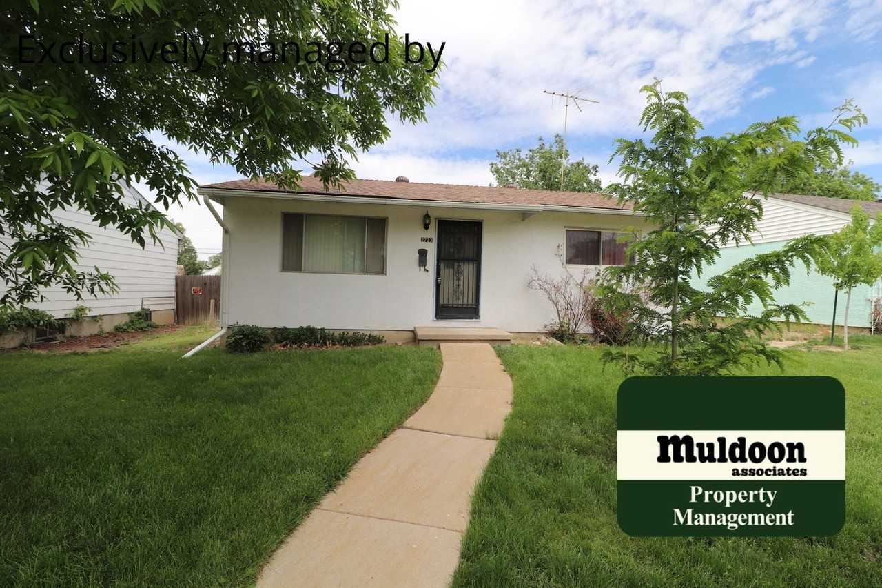 2723 Cheyenne Ave - Photo 5 of 6