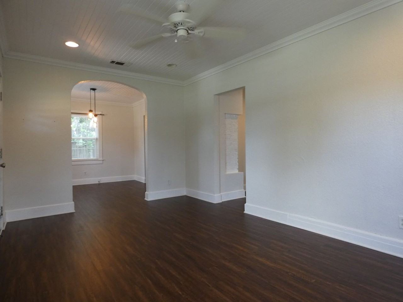 2115 N 12th Ave - Photo 3 of 21