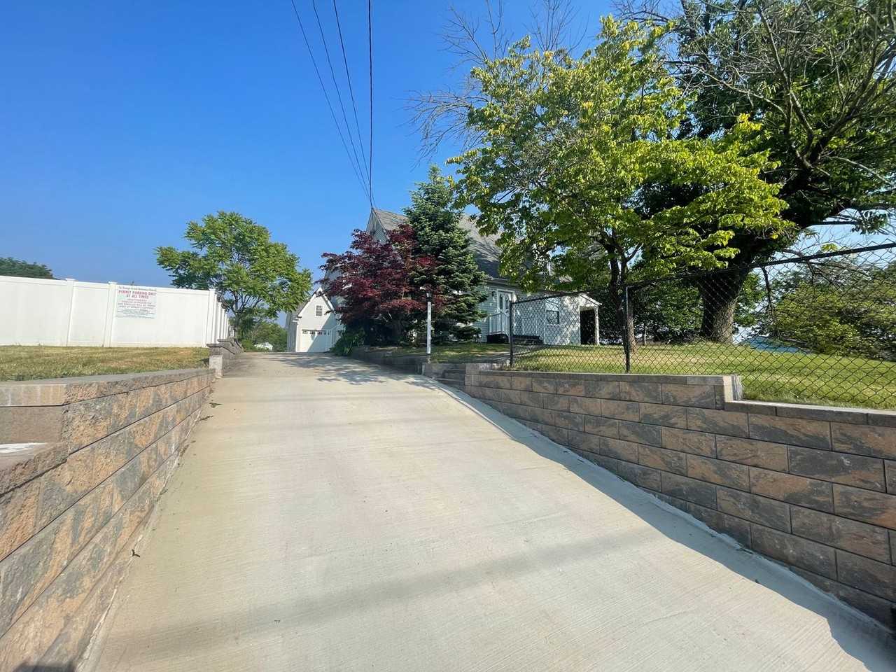 9 Riverview Avenue - Photo 2 of 38