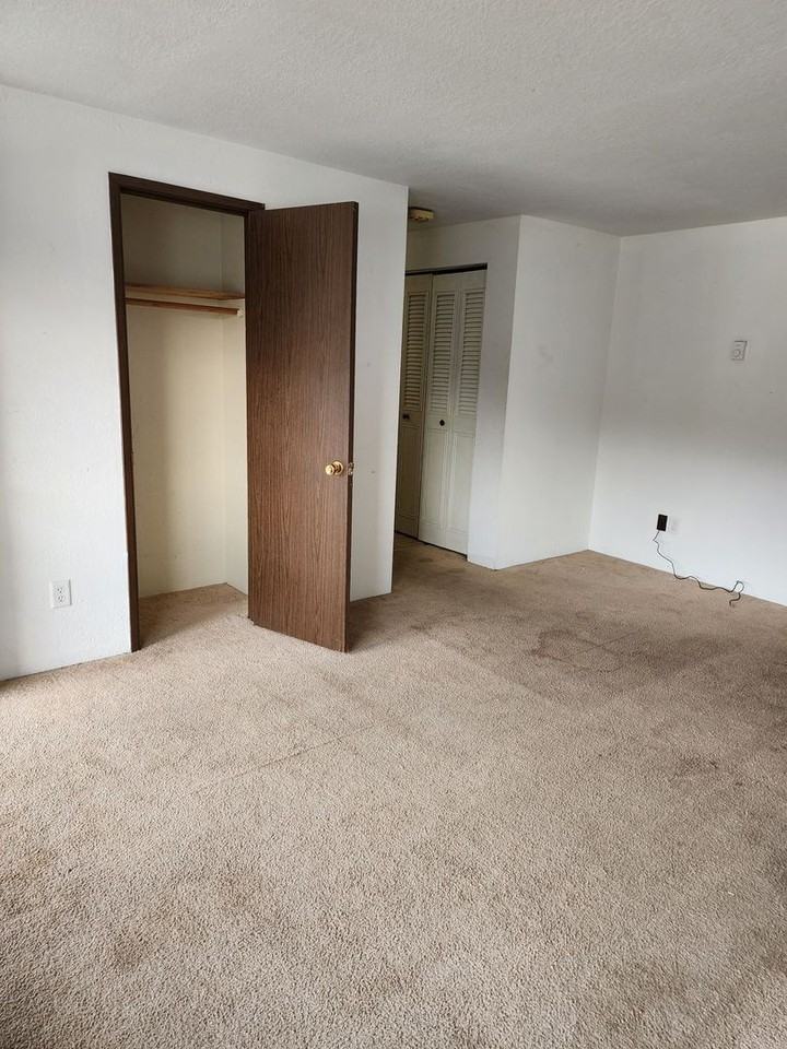 226 Mountain View Ave - Photo 2 of 29