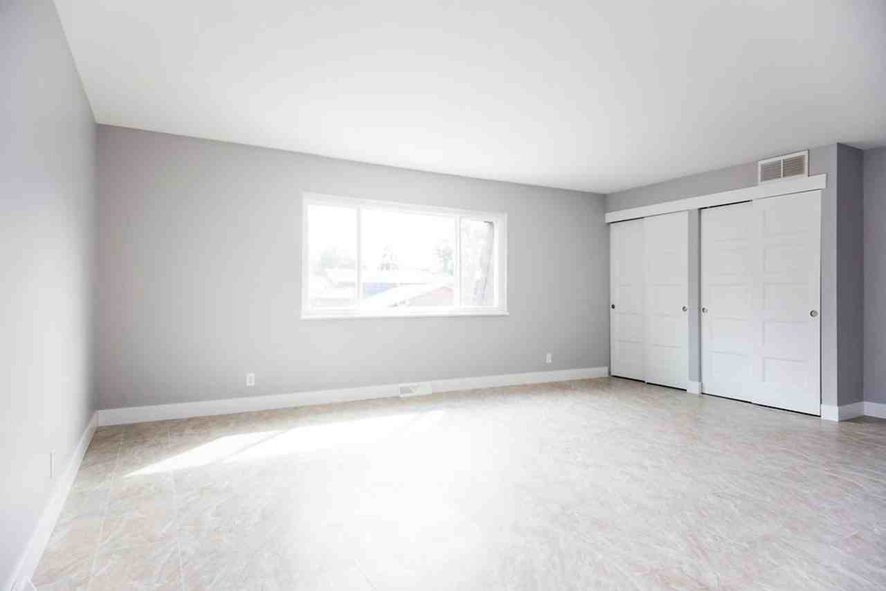 2809 Stanford Rd - Photo 4 of 23