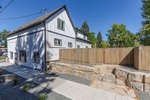 featured image of 11 W College St