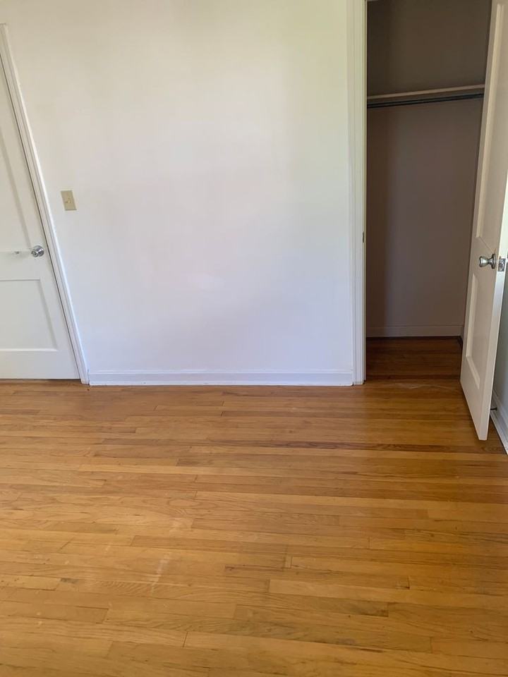 3842 Gatewood Ln - Photo 6 of 43