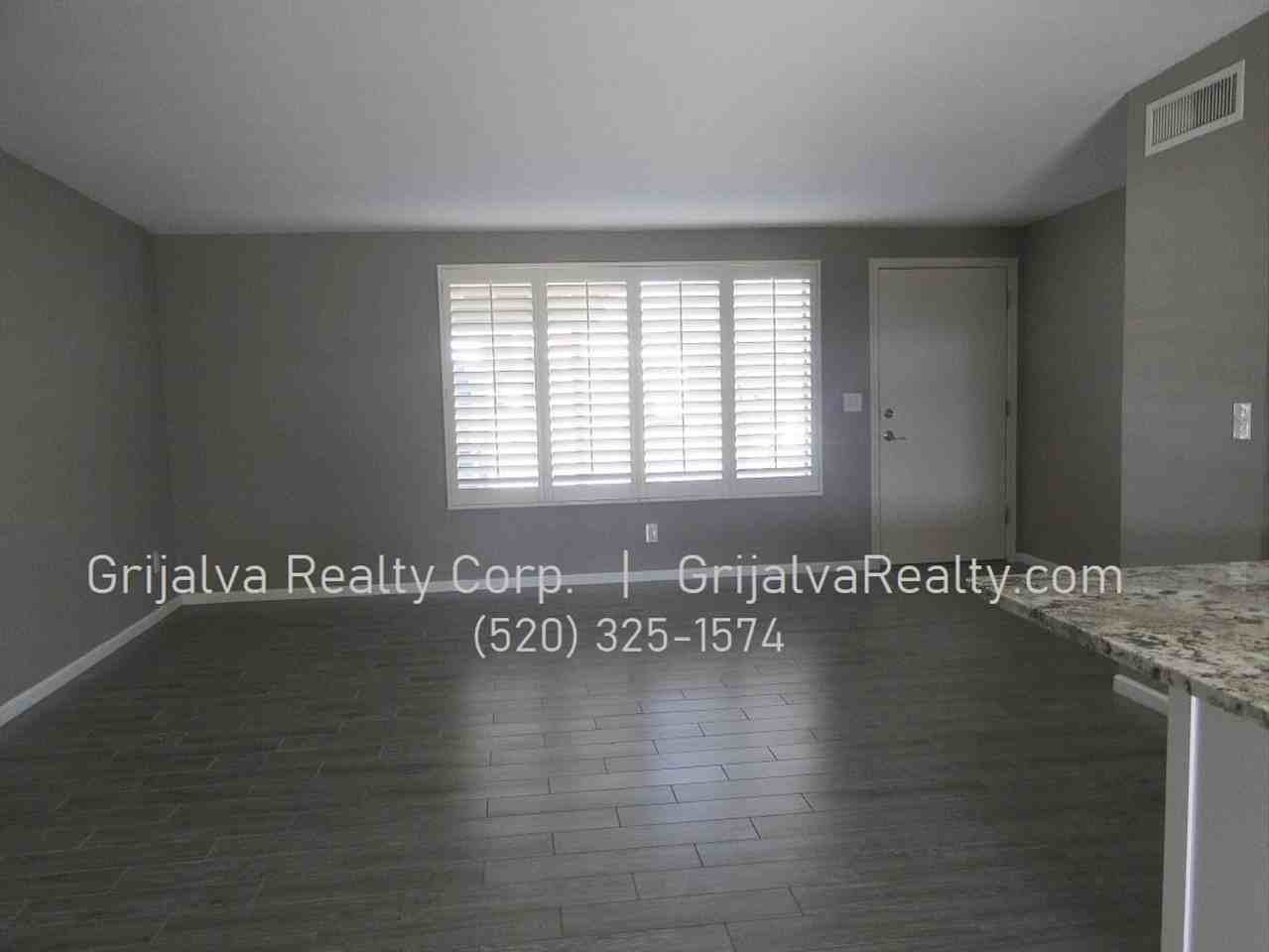 7016 N Northlight Dr - Photo 2 of 22