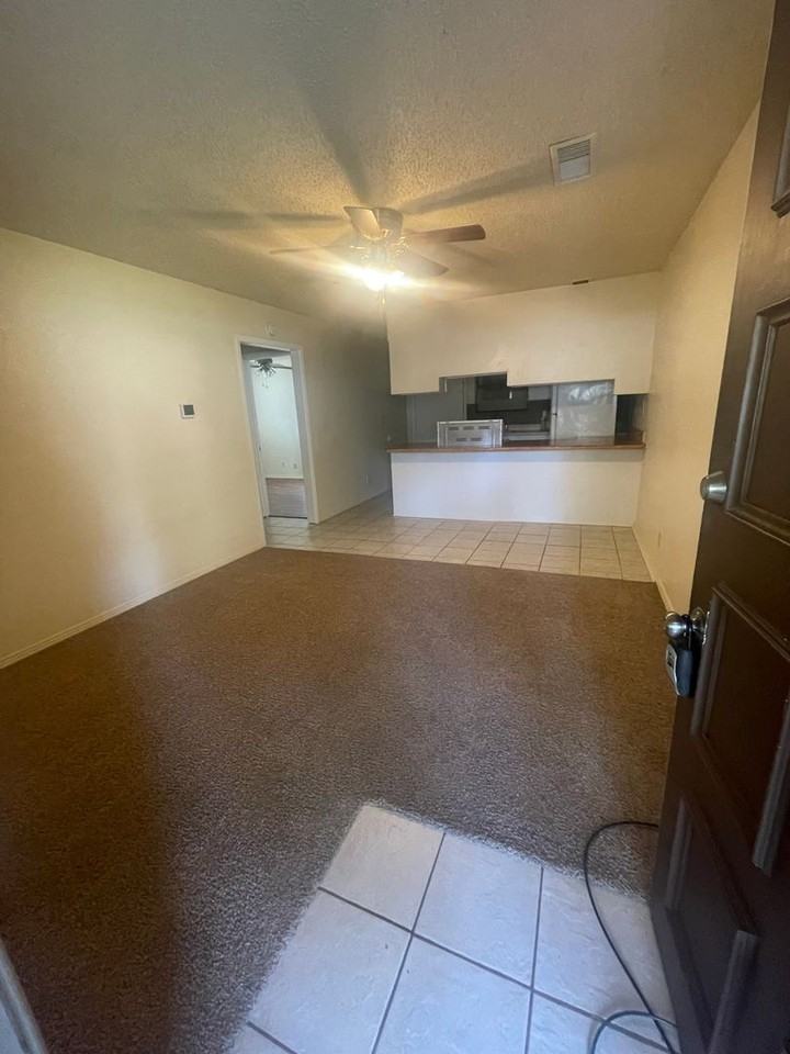 318/320 Alameda Road - Photo 3 of 13