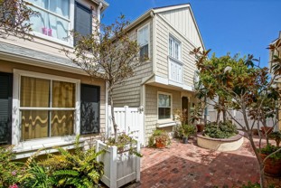1800 S Pacific Coast Hwy #13 - Photo 1 of 1