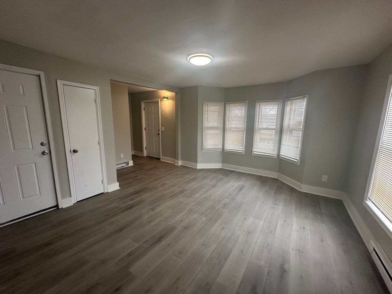 15 Fletcher St - Photo 3 of 14