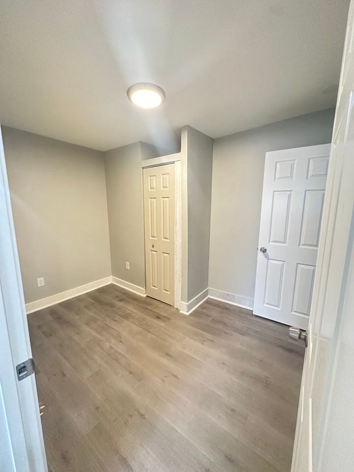 15 Fletcher St - Photo 7 of 14