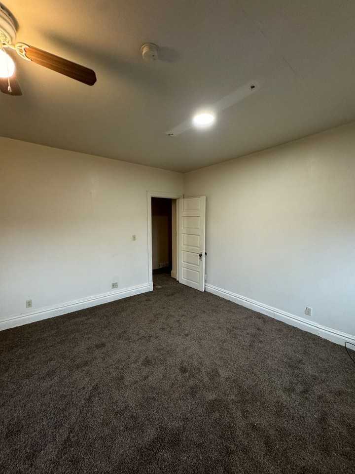 Bergman Apartments - Photo 2 of 12