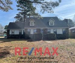 1701 S Pine St - Photo 1 of 1