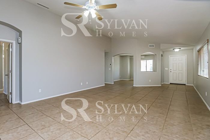 42164 W Noreen Rd - Photo 2 of 15