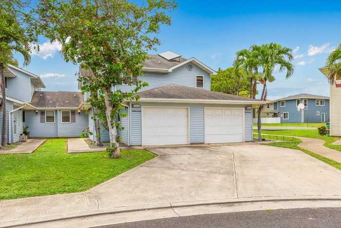 3058 Vaessen Ct - Photo 2 of 16