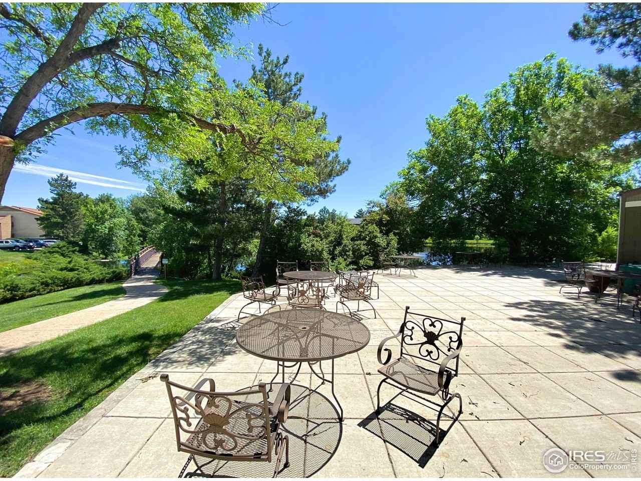 850 W Moorhead Cir #2B - Photo 4 of 24