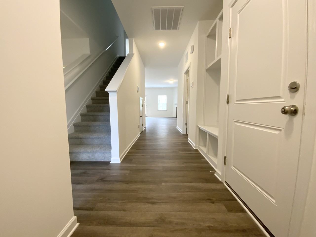 824 Sagemount St #NA - Photo 2 of 34