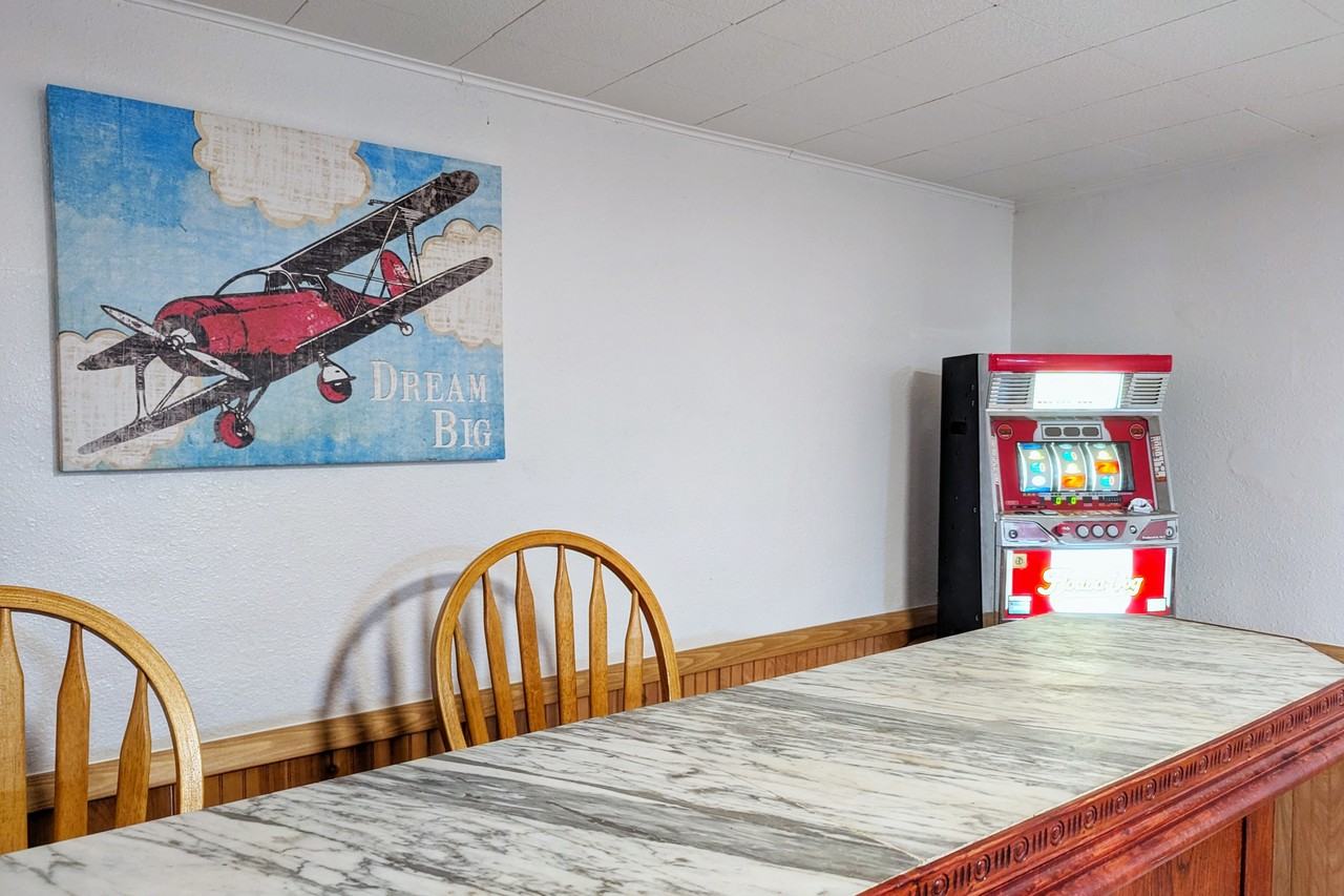 2612 Lark Dr #NA - Photo 4 of 45