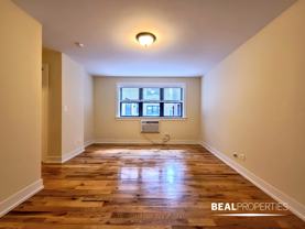 555 W Arlington Pl - Photo 1 of 1