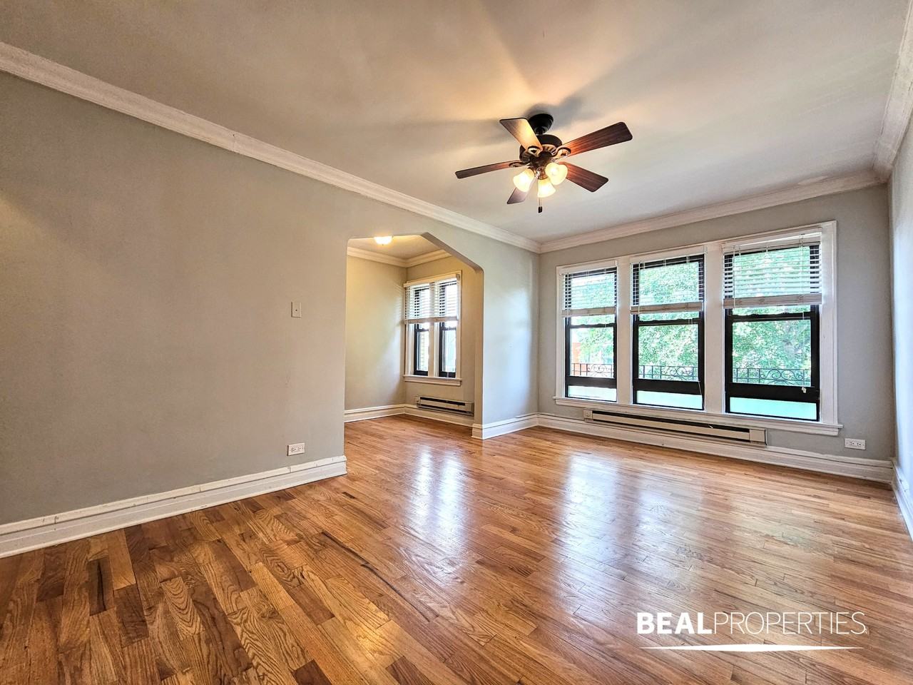 4737 N Hermitage Ave - Photo 2 of 13