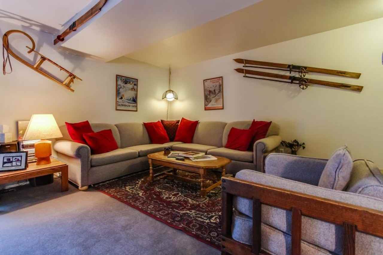 3298 E Fort Union Blvd #3298 - Photo 2 of 18