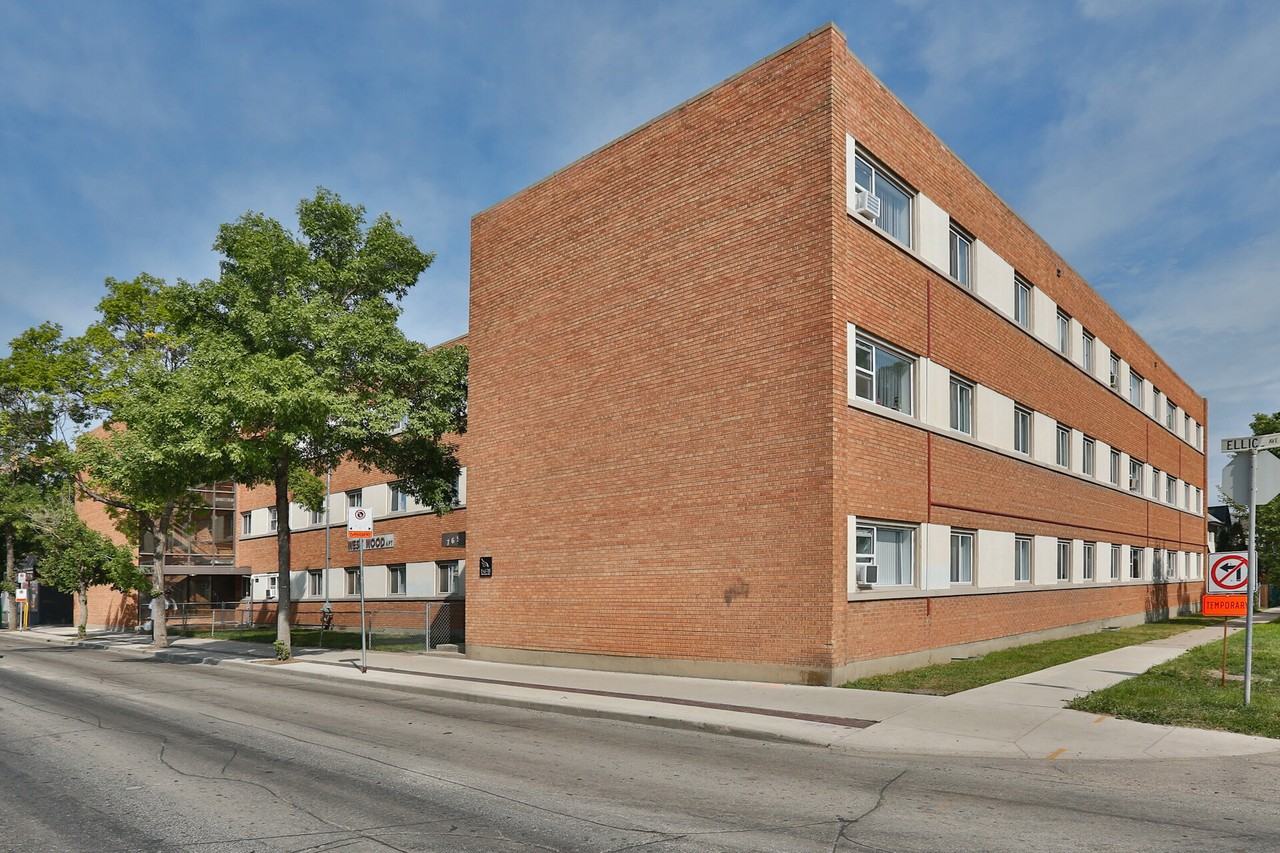 West Wood Apartments 775 & 775 Ellice Ave, Winnipeg, MB R3G 0B7 Zumper