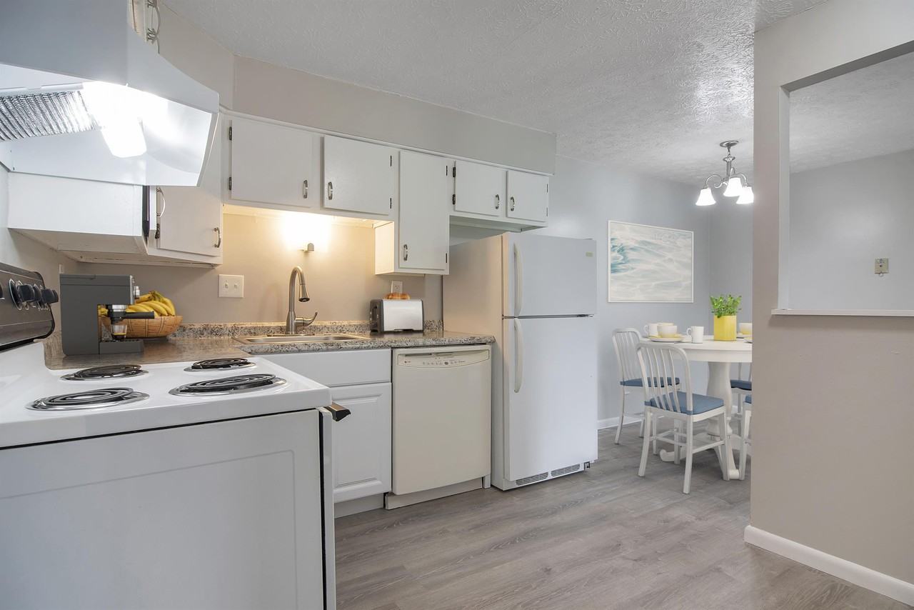 3151 Harry Lee Ln #1 - Photo 2 of 9