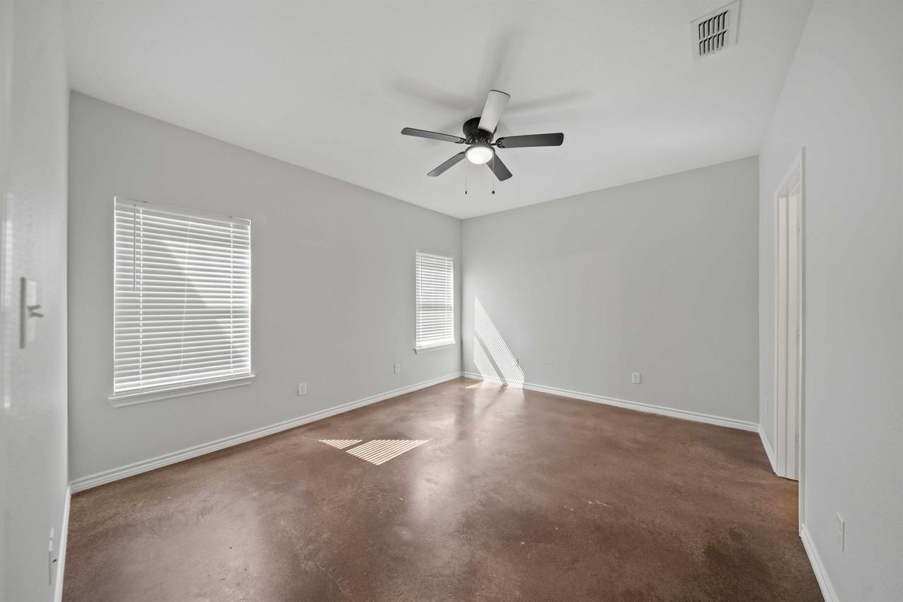 12750 12750 County Road 1254unit 0 #0 - Photo 5 of 19