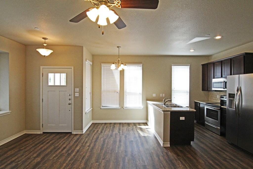 619 Westfield Blvd #619 - Photo 2 of 14
