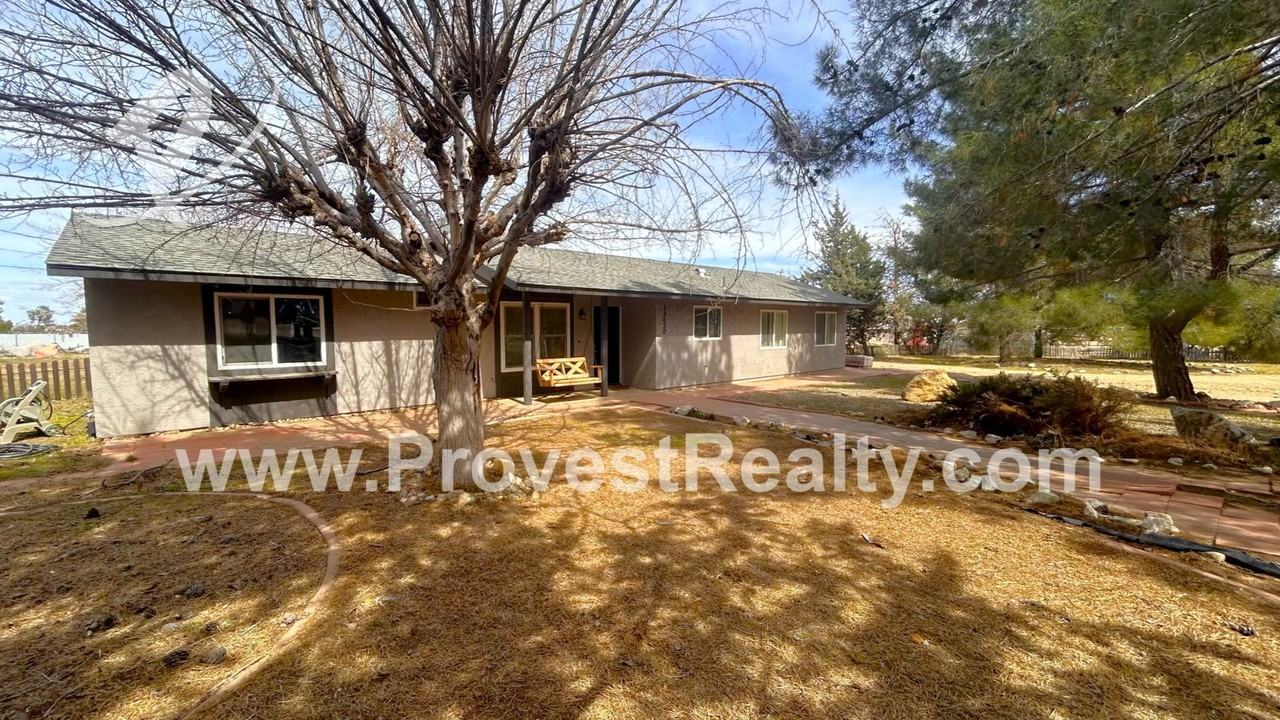 13430 Rodeo St - Photo 2 of 25