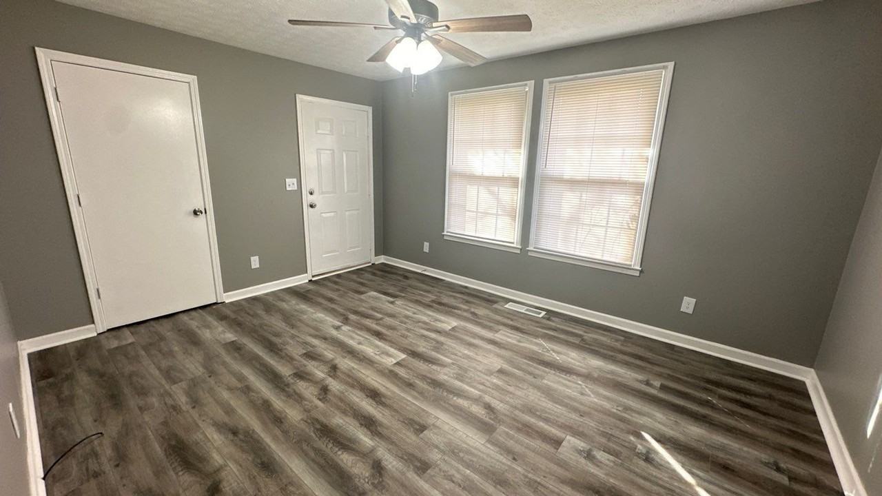 111 Oliver Street - Photo 2 of 16