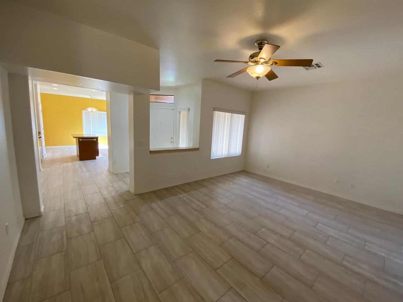1650 S Crismon Rd #18 - Photo 3 of 22