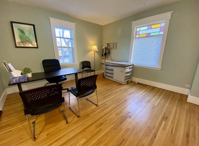 117 Elma St W - Photo 2 of 7