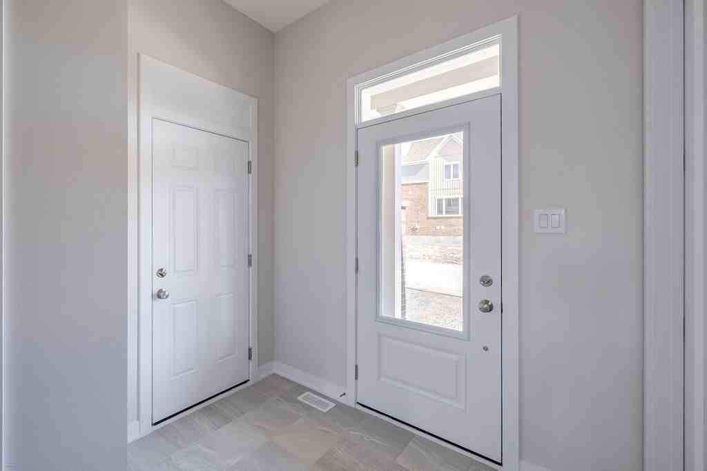 12 Tenuto Lane - Photo 2 of 28